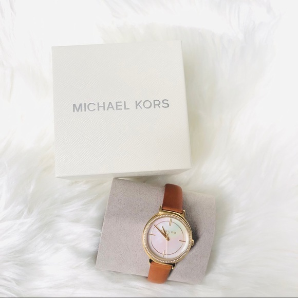 Michael Kors Women\'s Cynthia Brown Watch MK2712